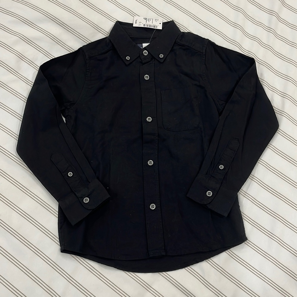 NWT Boys The Children’s Place Black Collared Long Sleeve Shirt Size 5/6 (S)
